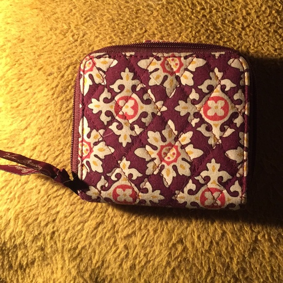Vera Bradley Wallet - Picture 1 of 4